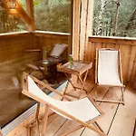 Boutique Glamping Divja Divine Zgornja Korena
