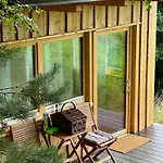 بيت للعطل Boutique Glamping Divja Divine Zgornja Korena