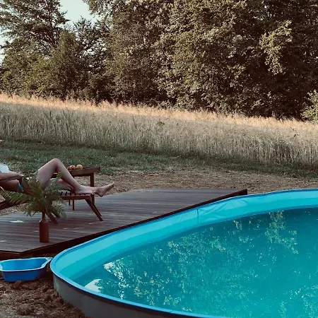 Boutique Glamping Divja Divine * Zgornja Korena