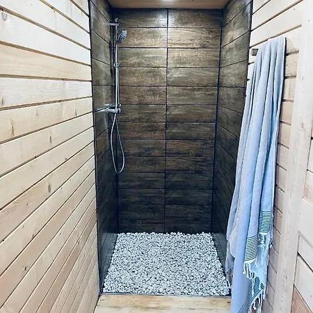 Boutique Glamping Divja Divine 度假居