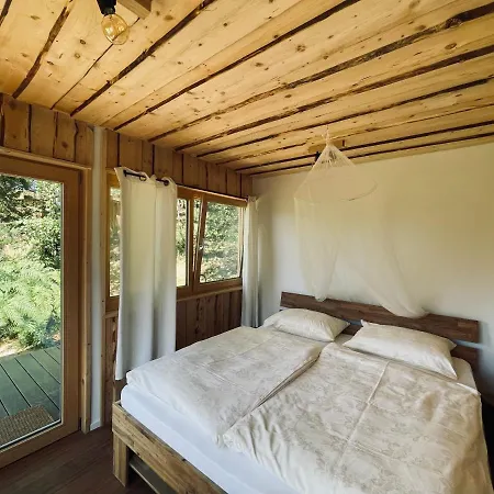 度假居 Boutique Glamping Divja Divine Zgornja Korena