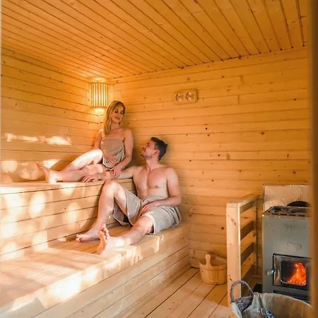 Boutique Glamping Divja Divine *