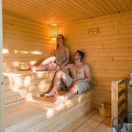 Boutique Glamping Divja Divine Zgornja Korena