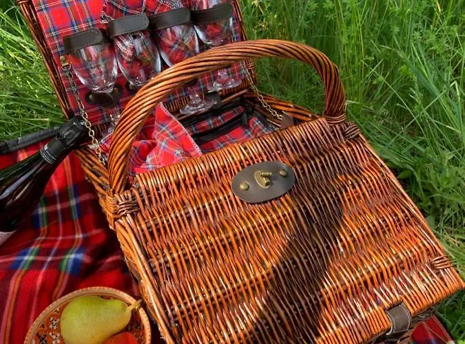 Boutique Glamping Divja Divine Сasa de vacaciones Zgornja Korena