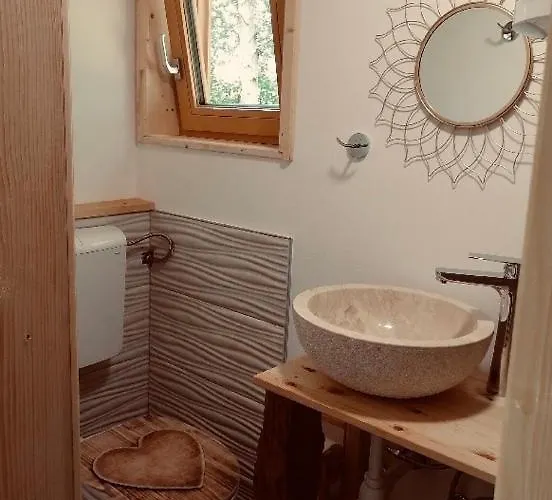 Boutique Glamping Divja Divine Tatil Evi