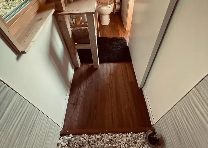 Boutique Glamping Divja Divine Zgornja Korena