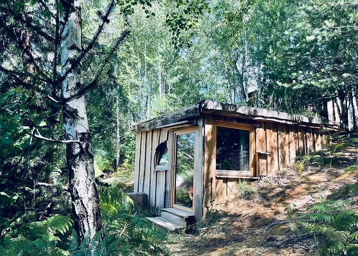 Boutique Glamping Divja Divine Сasa de vacaciones Zgornja Korena