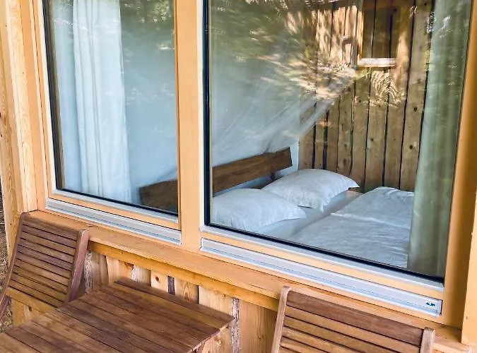 別荘 Boutique Glamping Divja Divine Zgornja Korena