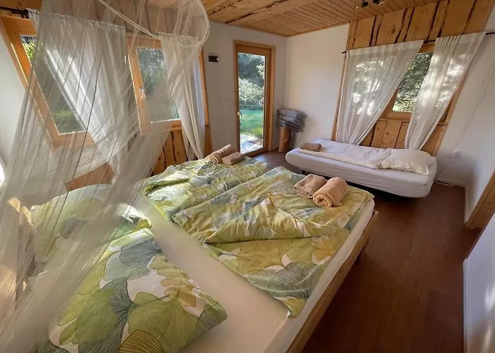 Boutique Glamping Divja Divine Tatil Evi